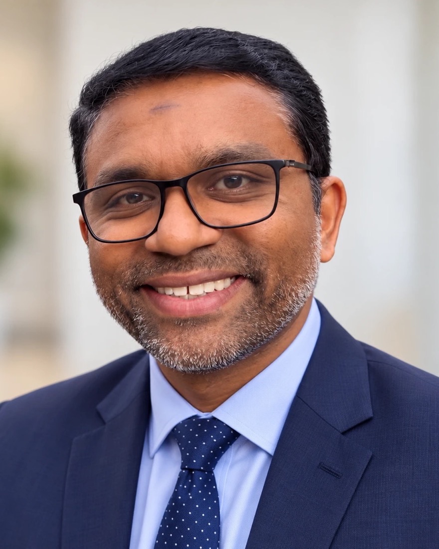 Portrait of Dr Srinivasarao Cherukuru